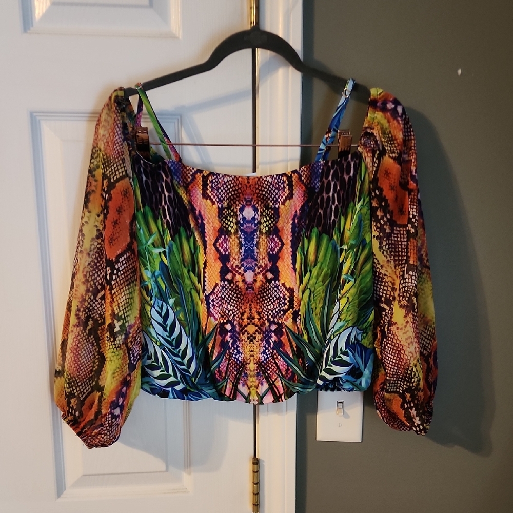 Colorful Patterned Women's Cold Shoulder Cropped … - image 1